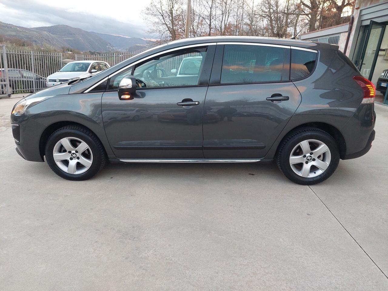 Peugeot 3008 1.6 HDi 115CV SOLI 90.000KM