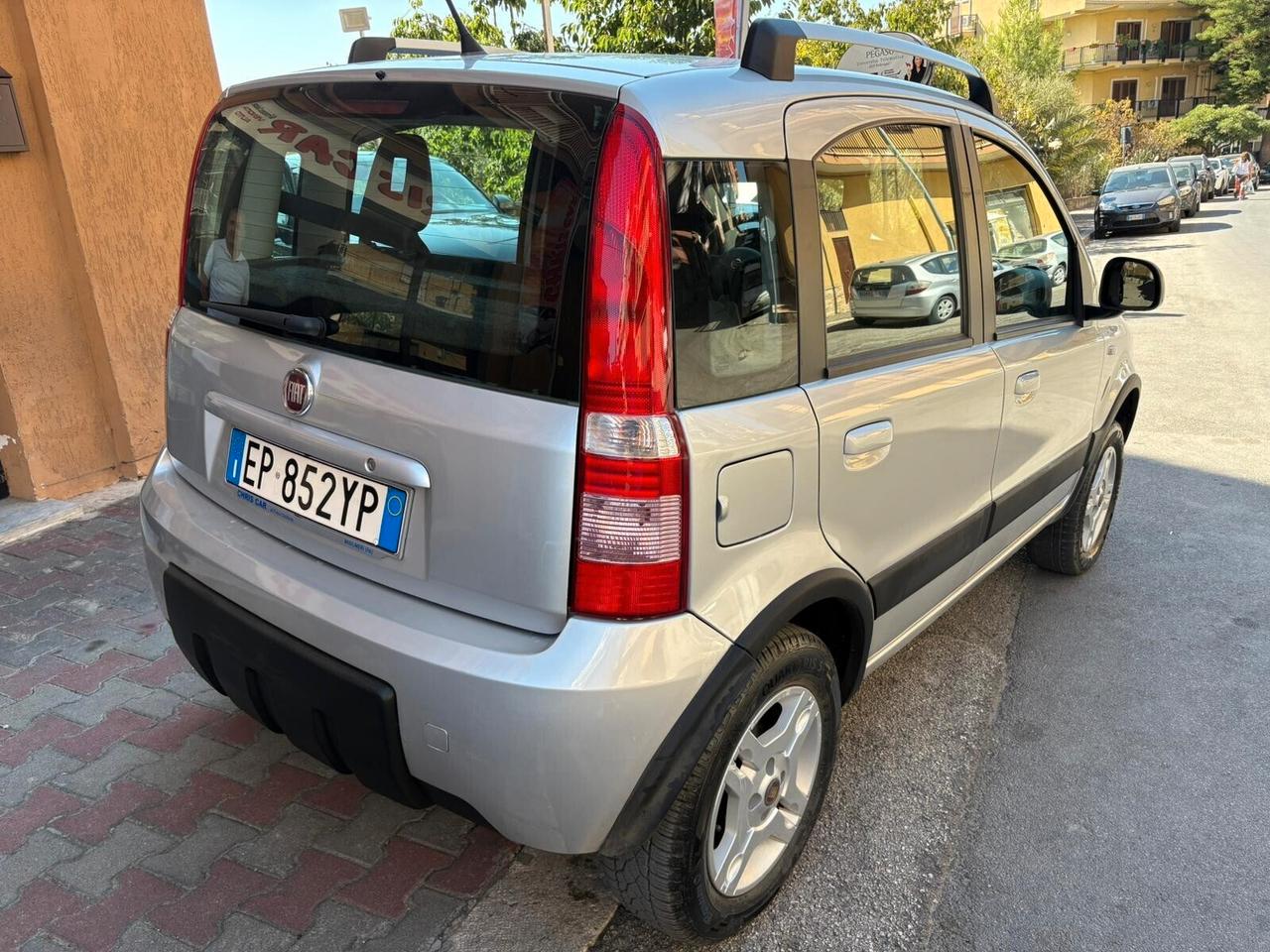 Fiat Panda 1.3 MJT 16V DPF 4x4 Climbing