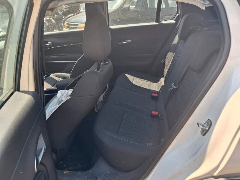 Fiat 600 Hybrid 110 CV DCT MHEV Business