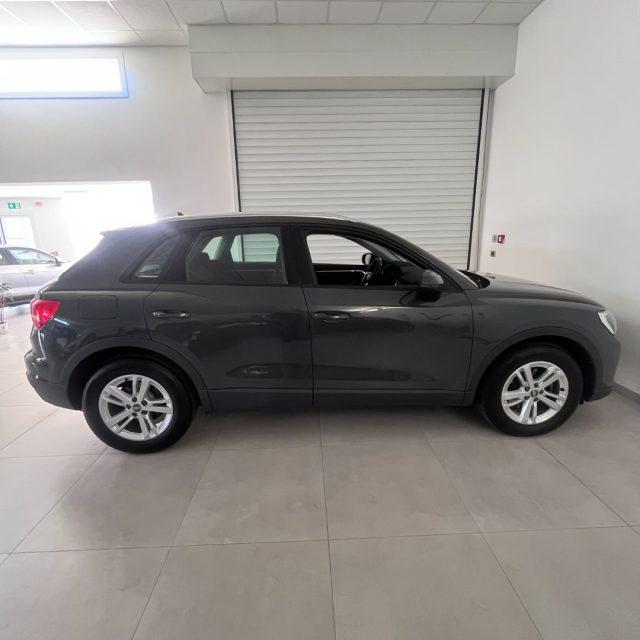 AUDI Q3 35 TDI S tronic Business