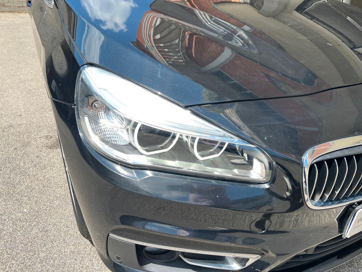 BMW 218d Active Tourer Luxury