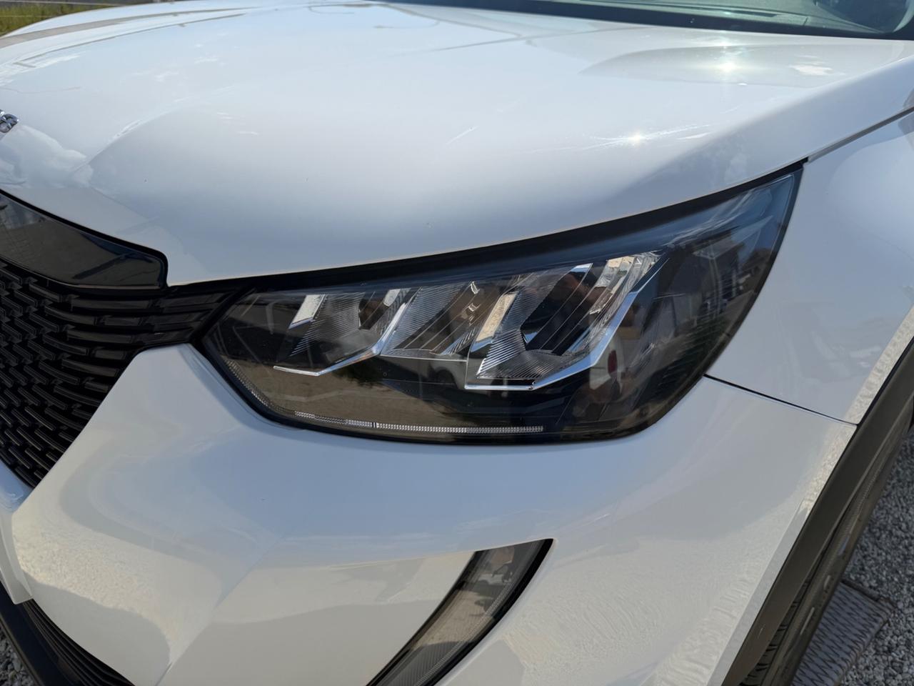 Peugeot 2008 BlueHDi 130 S&S EAT8 Allure