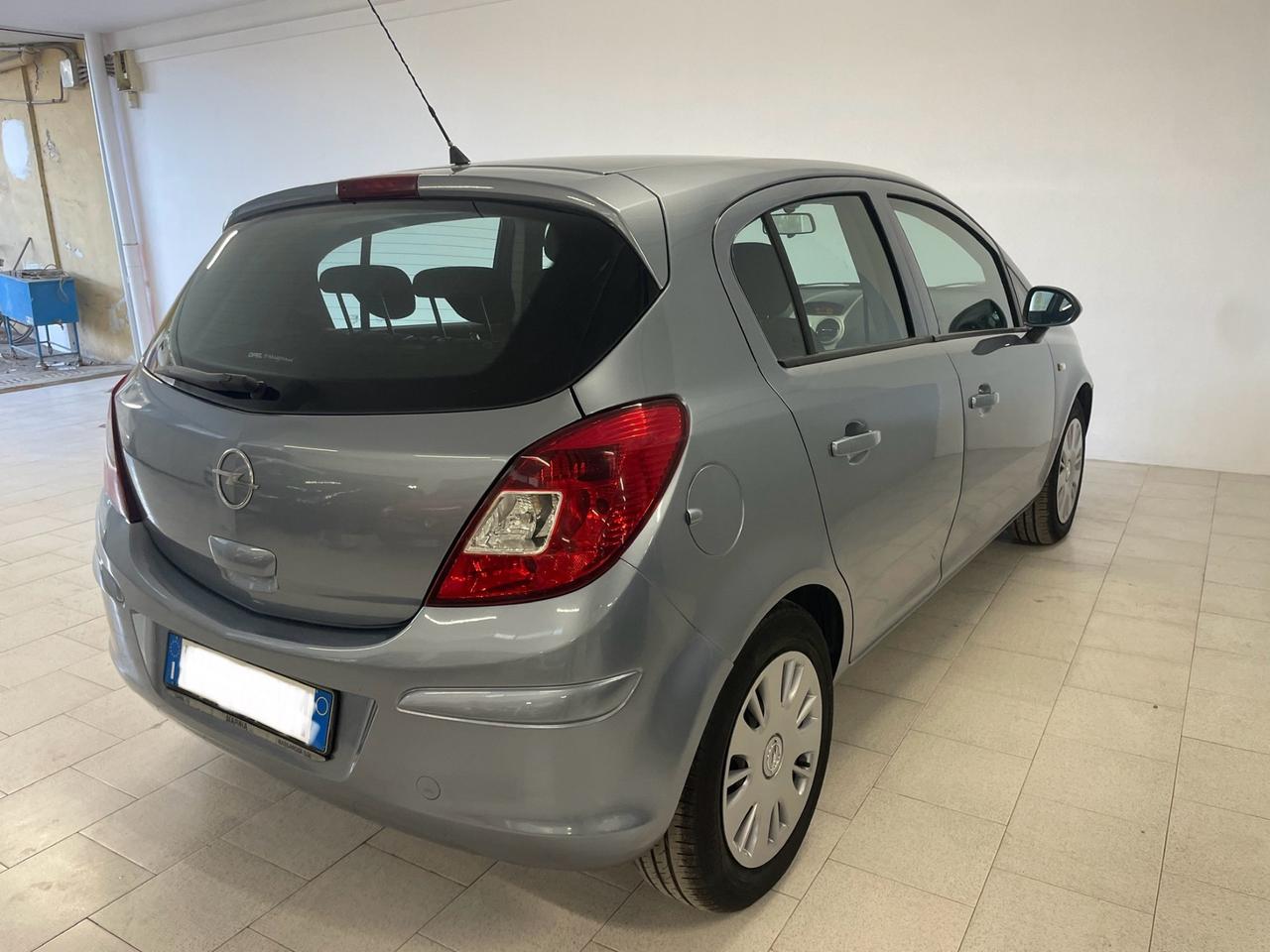 Opel Corsa 1.2 80CV 5 porte GPL-TECH Enjoy
