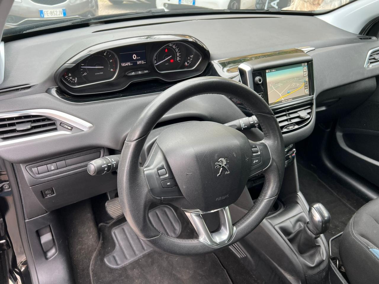 Peugeot 208 1.4 HDi 68 CV 5 porte Allure