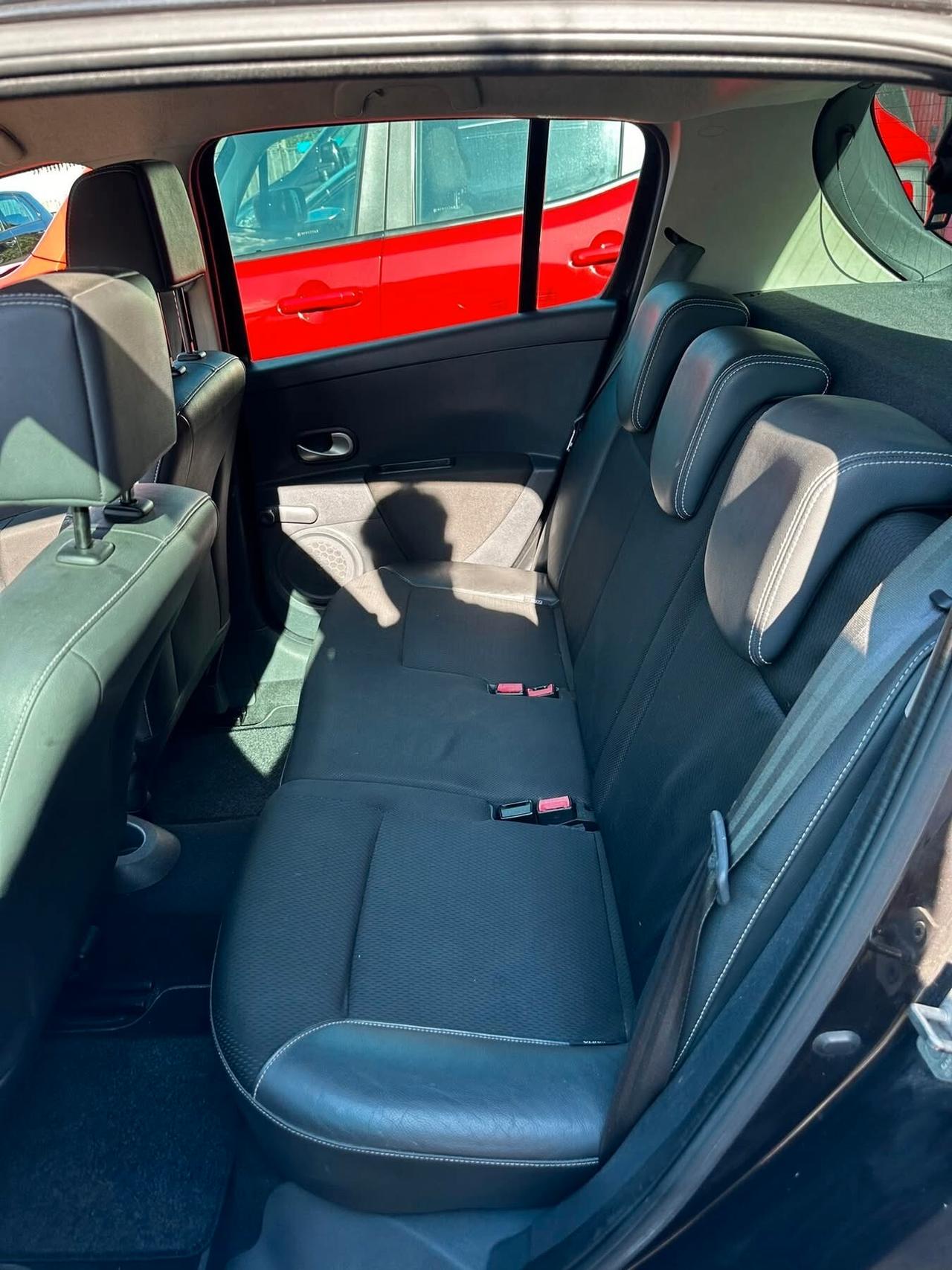 Renault Clio 1.2 16V 5 porte Dynamique NEOPATENTATI