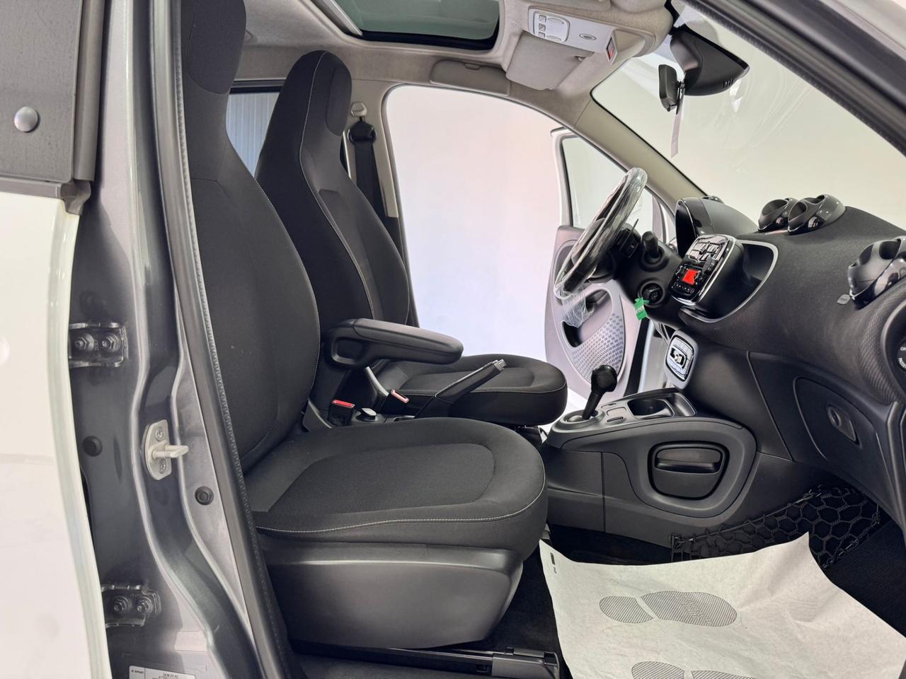 Smart ForFour 90 0.9 Turbo -Brabus Style-AUTOM-LED-GARANTITA-2018