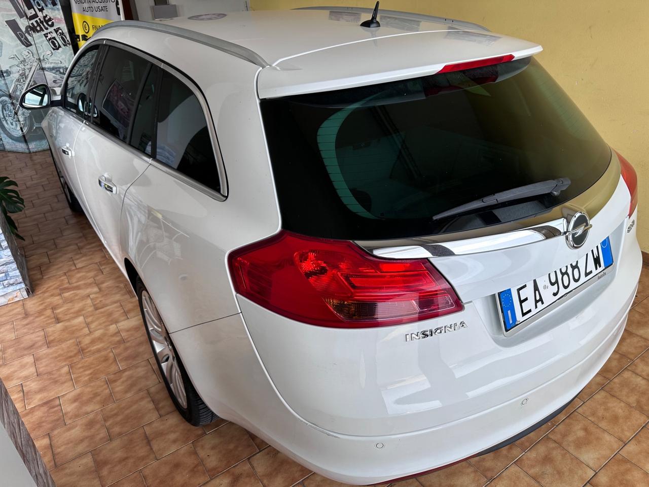 Opel Insignia 2.0 CDTI 160CV cambio Aut. 121.000km