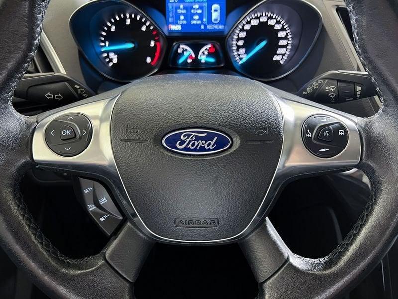 Ford Kuga Kuga 2.0 TDCI 140 CV 4WD Powersh. Titanium