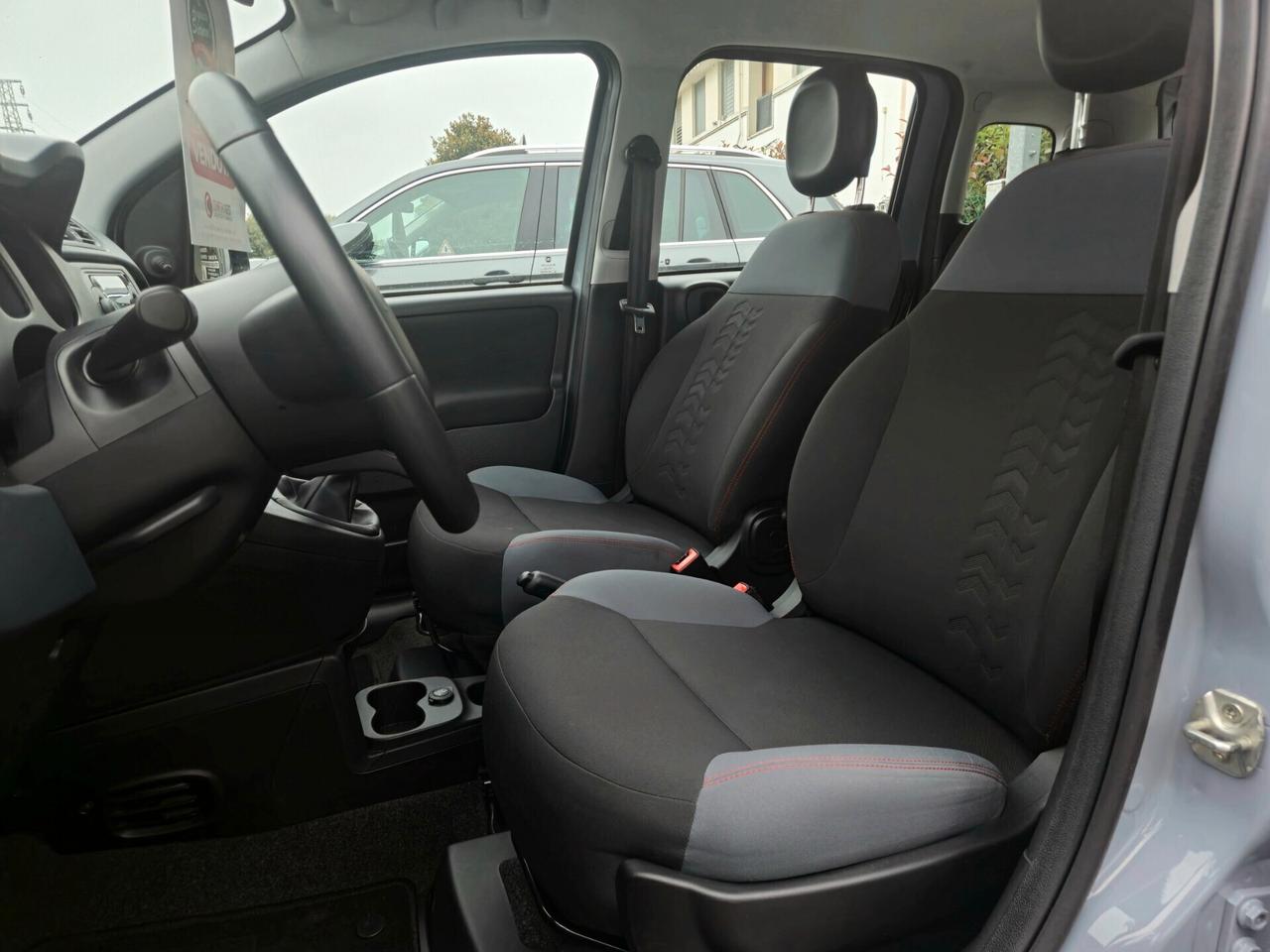 Fiat Panda 1.2 Easy Benzina NEOPATENTATI PROMO GARANZIA 24 MESI