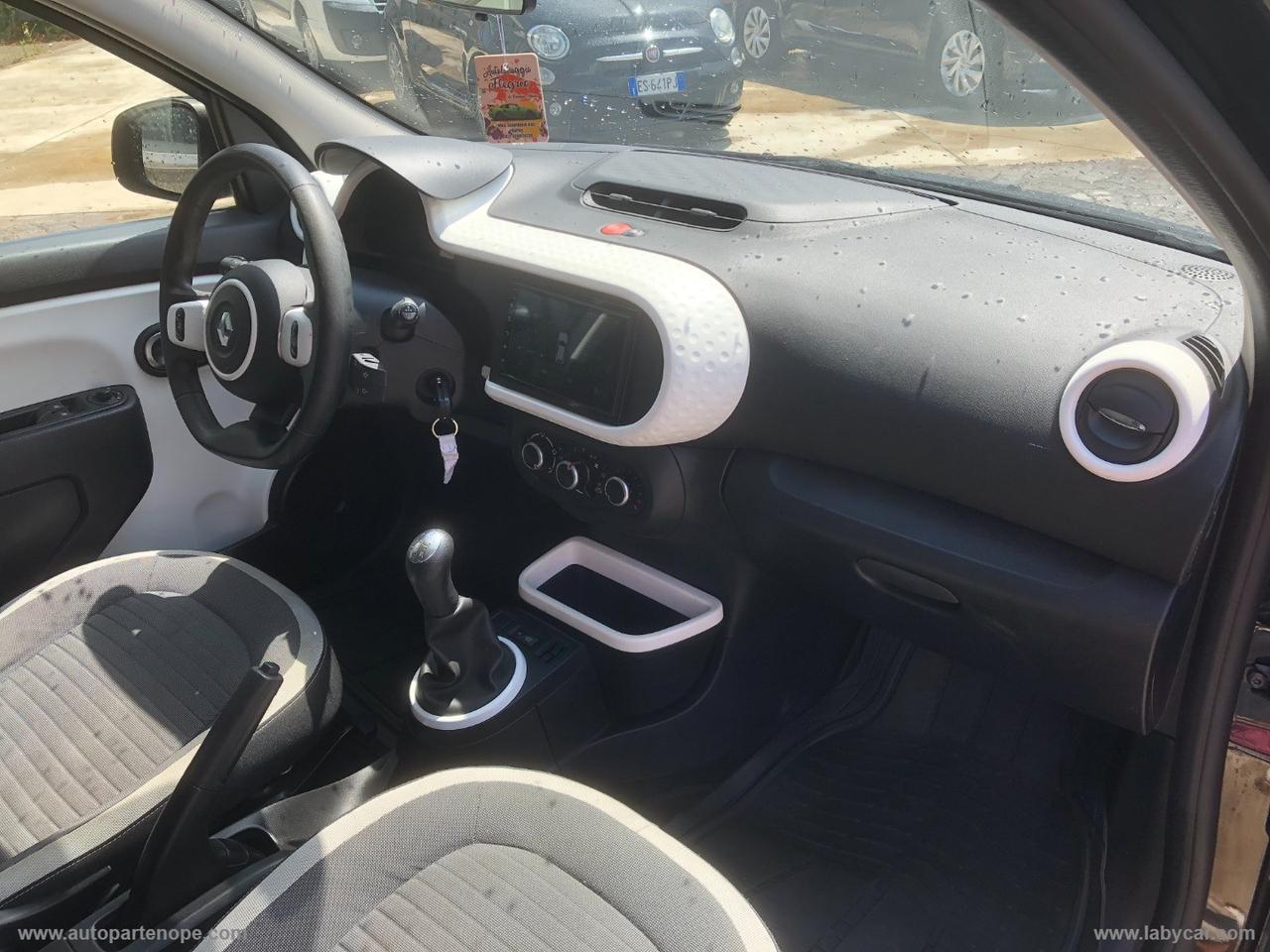 RENAULT Twingo SCe S&S Intens