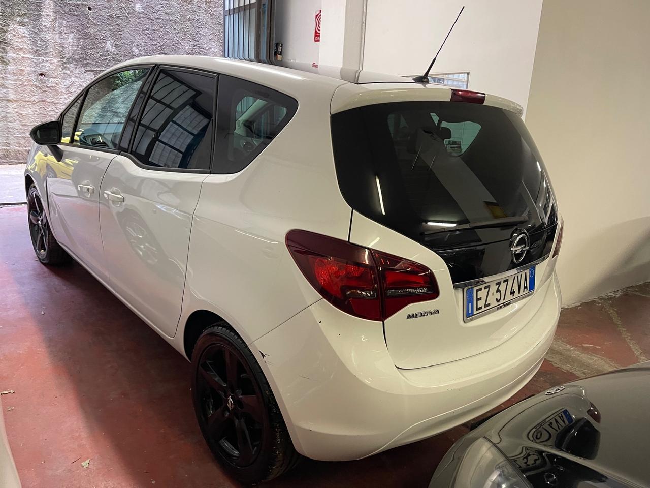 Opel Meriva 1.4 100CV Design Edition
