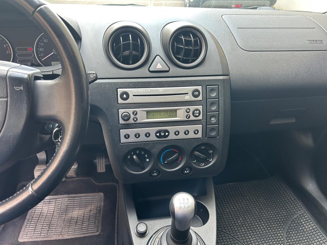 Ford Fiesta 1.2 16V 5p. Ghia