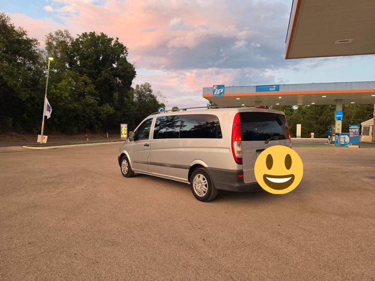 Mercedes Benz vito 9 posti extralong
