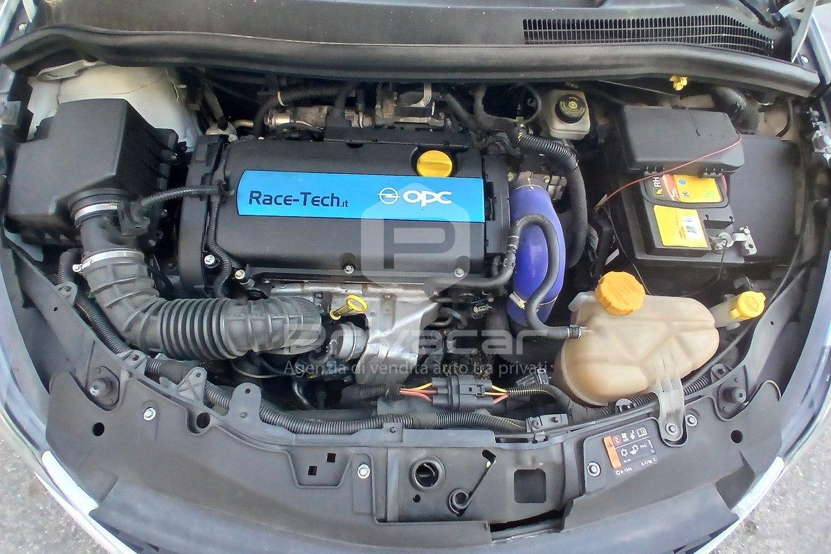 OPEL Corsa 1.6 T 210CV 3 porte Nürburgring Edition OPC