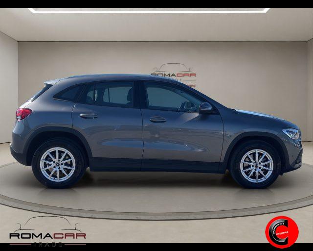 MERCEDES-BENZ GLA 180 d Automatic Sport