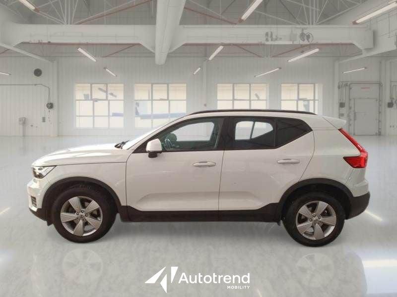 Volvo XC40 T2 129 CV Automatico Core N1 Autocarro