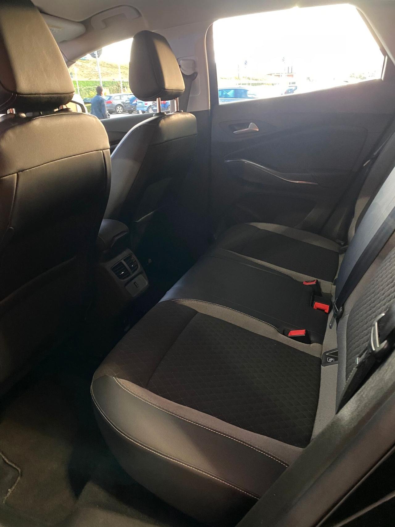 Opel Grandland X 1.5 diesel Ecotec Start&Stop aut. Elegance - 77864 km