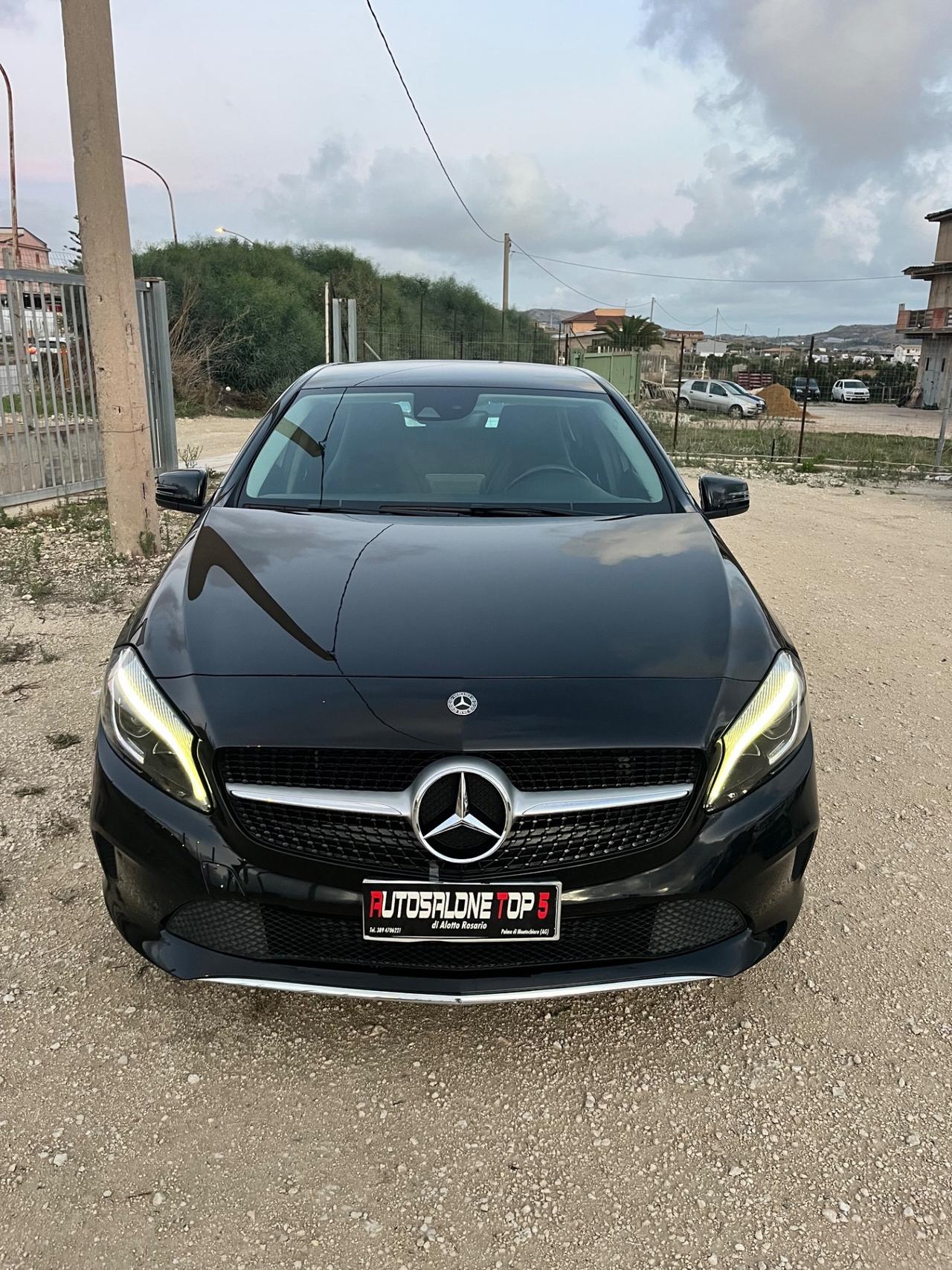 Mercedes-benz A 180 d Sport navigatore fari uxeno 2018