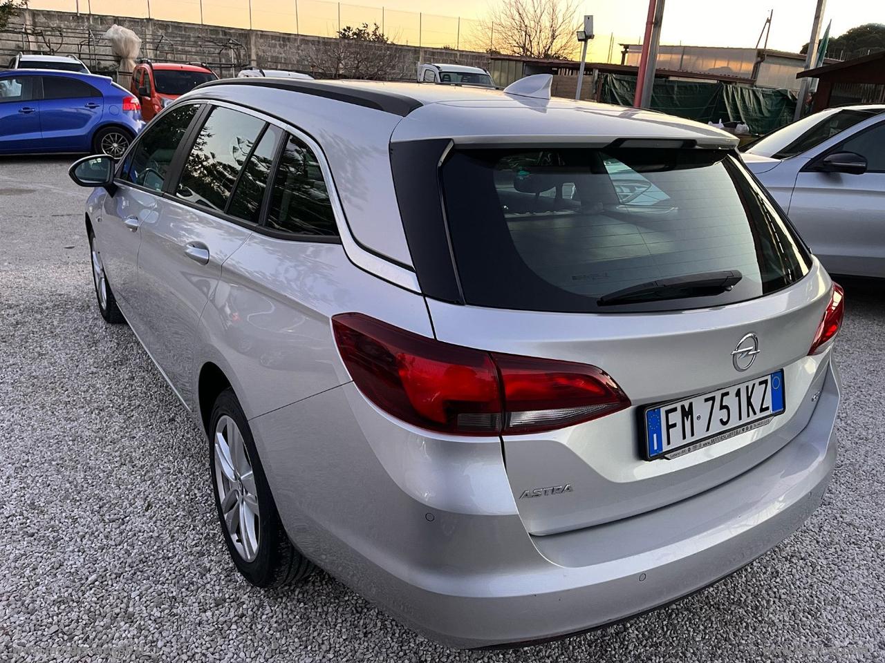 OPEL Astra 1.6 CDTi 110 CV S&S 5p. Business