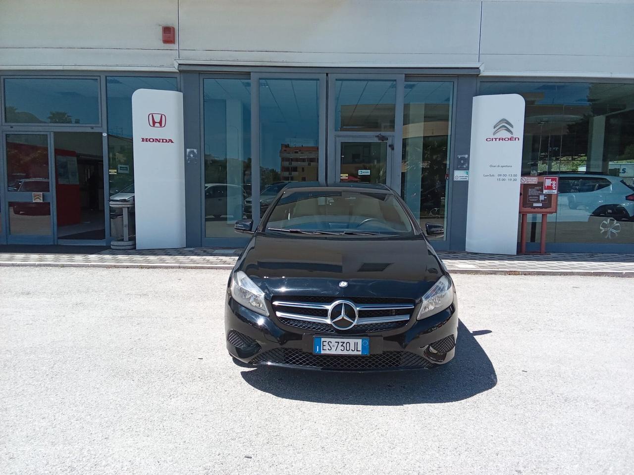 MERCEDES CLASSE A 180 BZ 122 CV BLUEEFFICIENCY PREMIUM AUTO