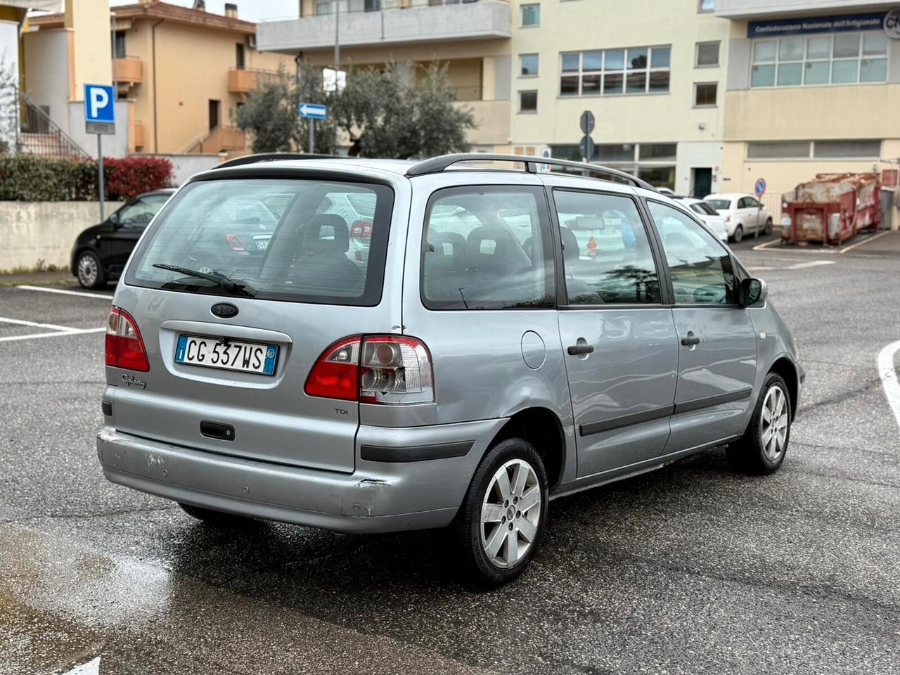 Ford Galaxy 2004 1.9 TDI (130CV) 6 MARCE 7 POSTI PERFETTAMENTE FUNZIONANTE