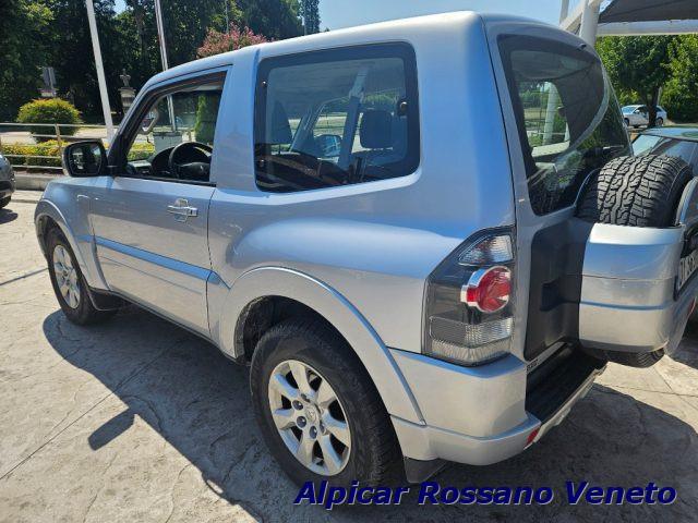 MITSUBISHI Pajero 3.2 DI-D 16V 3p. Intense DPF