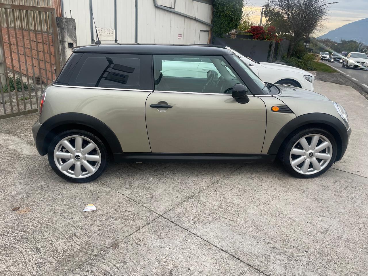Mini 1.6 16V Cooper