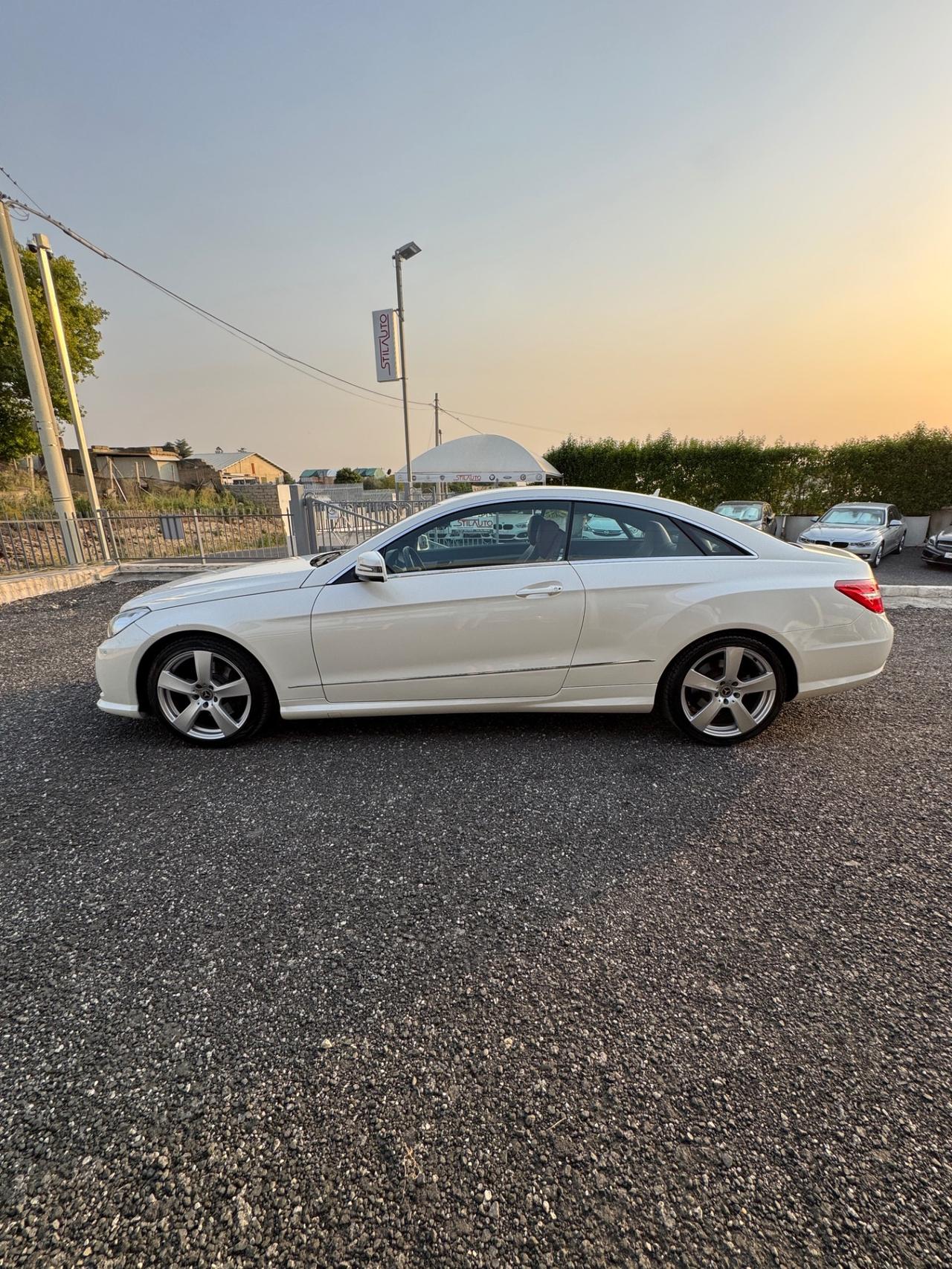 Mercedes-benz E 220 CDI Coupé AMG