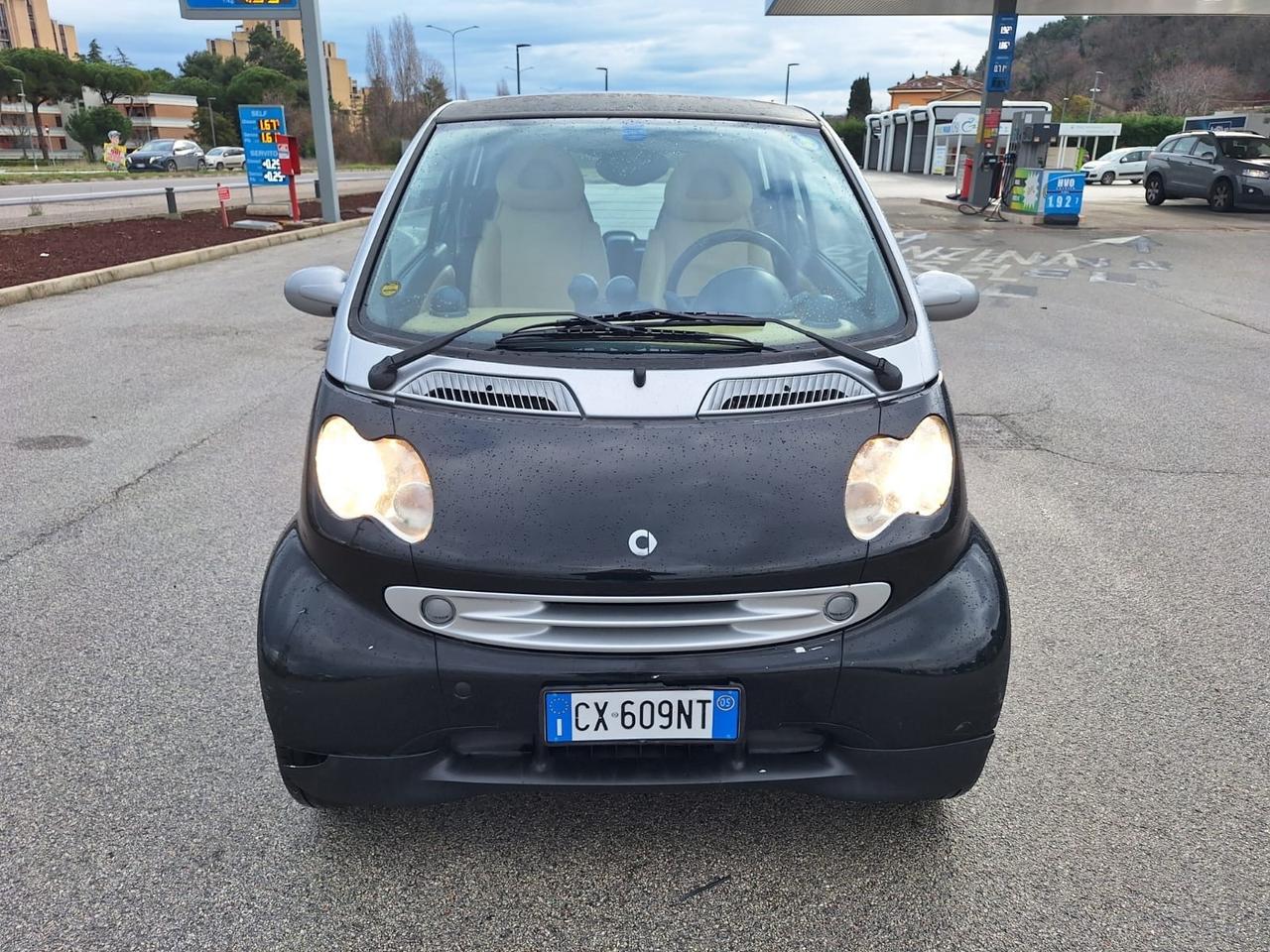 SMART FORTWO AUTOMATICA NEOPATENTATI 700 BENZINA 100.000 KM 2005.