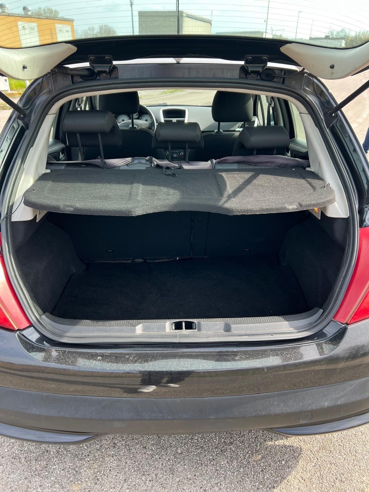 Peugeot 207 1.4 8V 75CV 5p. Energie Sport ECO GPL