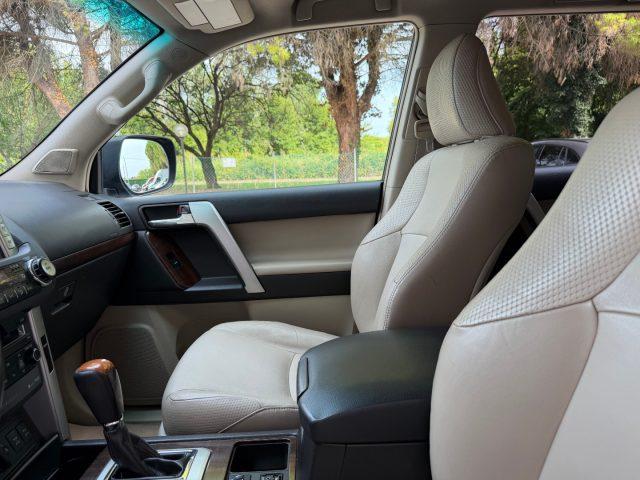 TOYOTA Land Cruiser 50 173CV 3.0 D-4D 7 POSTI INTERNI PELLE AUT.