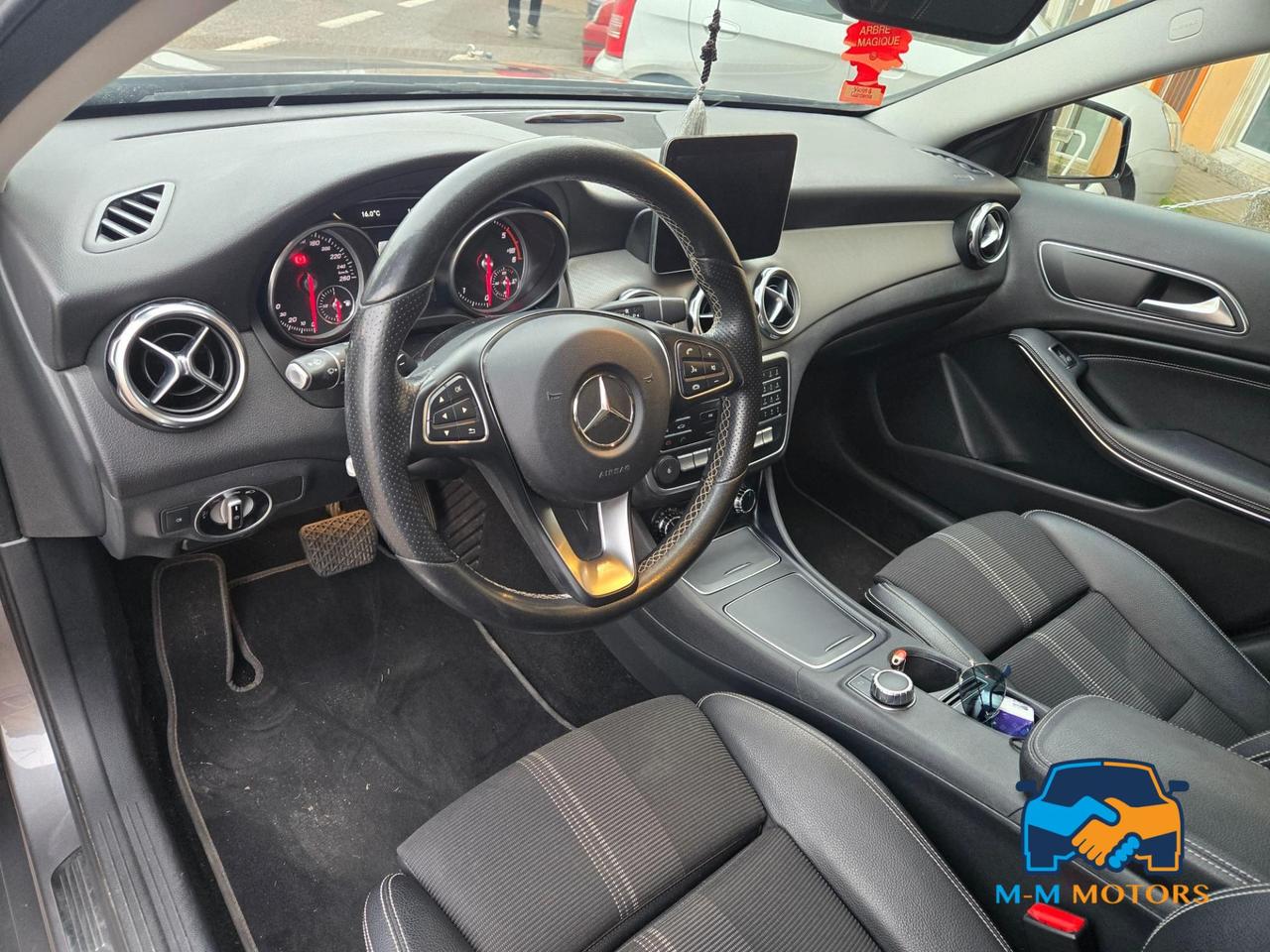 Mercedes GLA 220 d Sport auto