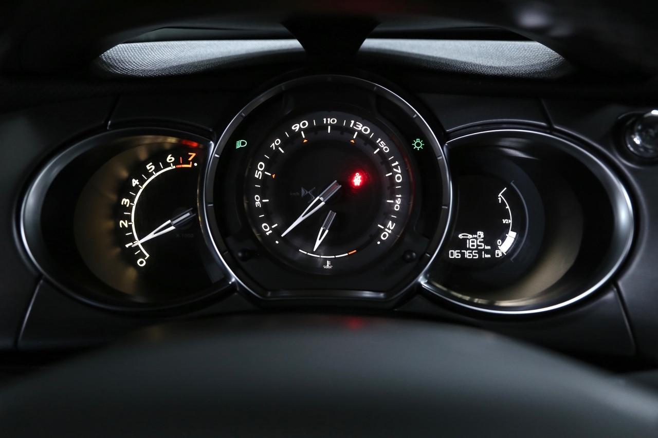 DS DS 3 PureTech Sport Chic Cabrio