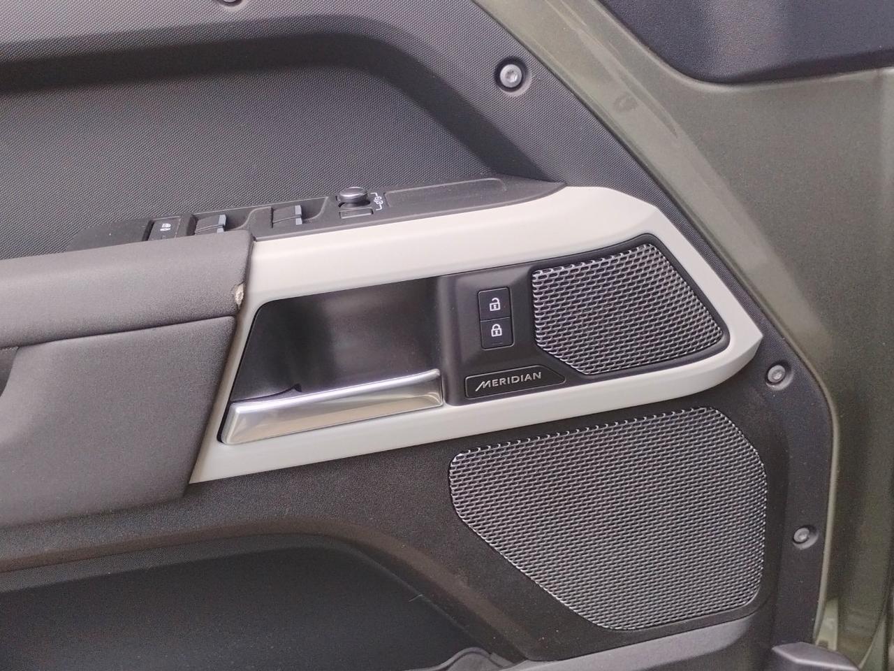 Land Rover Defender 110 3.0d i6 mhev X-Dynamic S awd 200cv.TELECAMERA 360