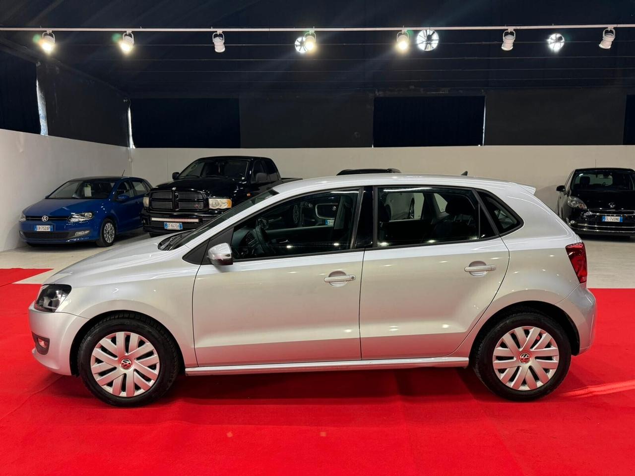 VOLKSWAGEN POLO NEOPATENTATI