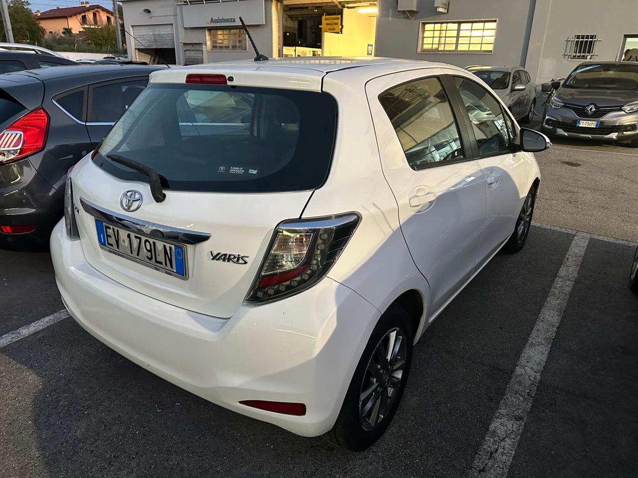 TOYOTA YARIS 1.4 D-4D90 CV ACTIVE 5P