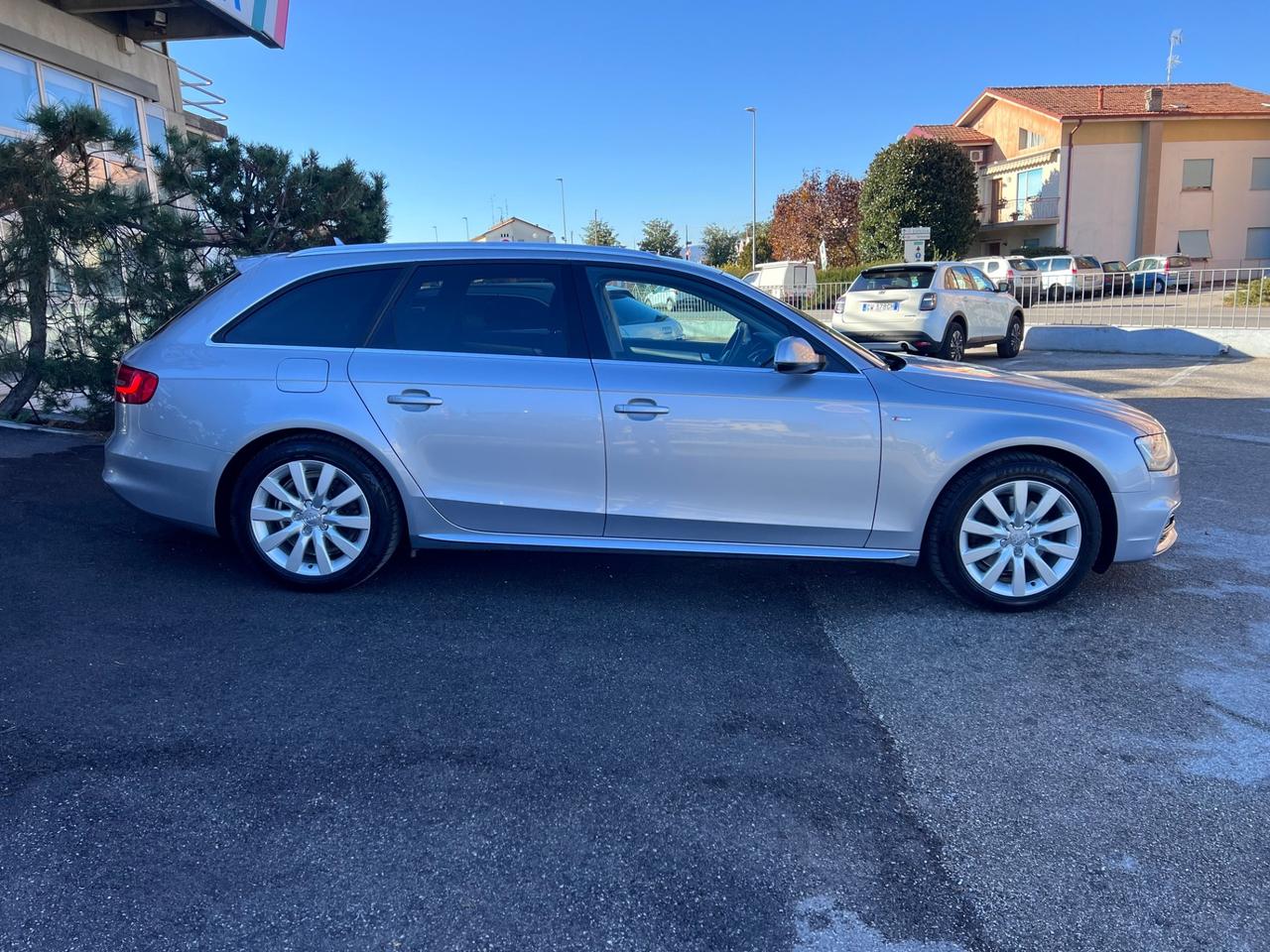 Audi A4 Avant 2.0 TDI 177 CV quattro S tronic Business Sport