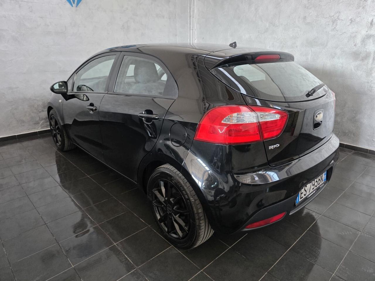 Kia Rio 1.2 CVVT 5p. GPL EX PLUS