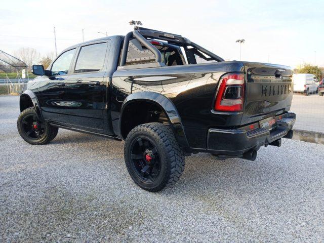 DODGE RAM MILITEM MAGNUM 5.7 GPL V8 Laramie N1