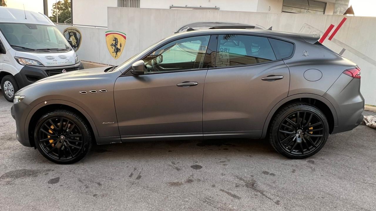 MASERATI LEVANTE GRANSPORT V6 275 Q4 2020