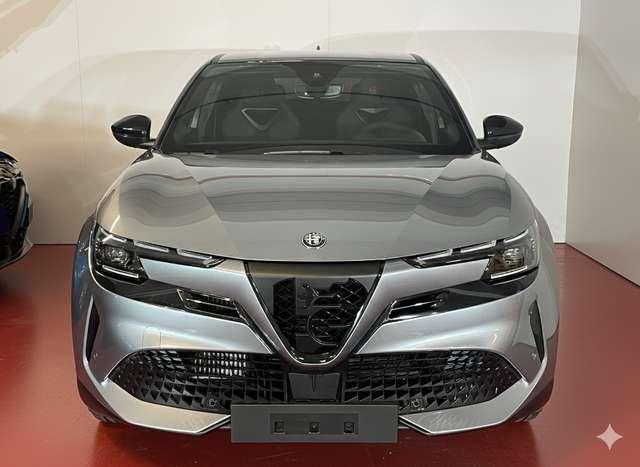 Alfa Romeo Junior 1.2 Hybrid 145cv Speciale + Sabelt + Led Matrix