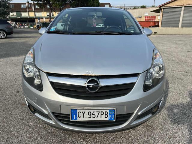 OPEL Corsa 1.2 3porte Neopatentati benzina/gpl Bellissima