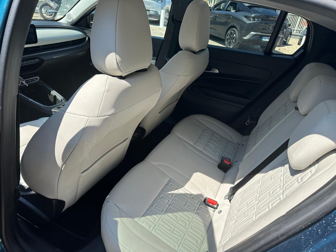 Fiat 600 Hybrid 100 CV DCT MHEV La Prima
