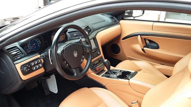 Maserati GranTurismo 4.2 V8 405 cv