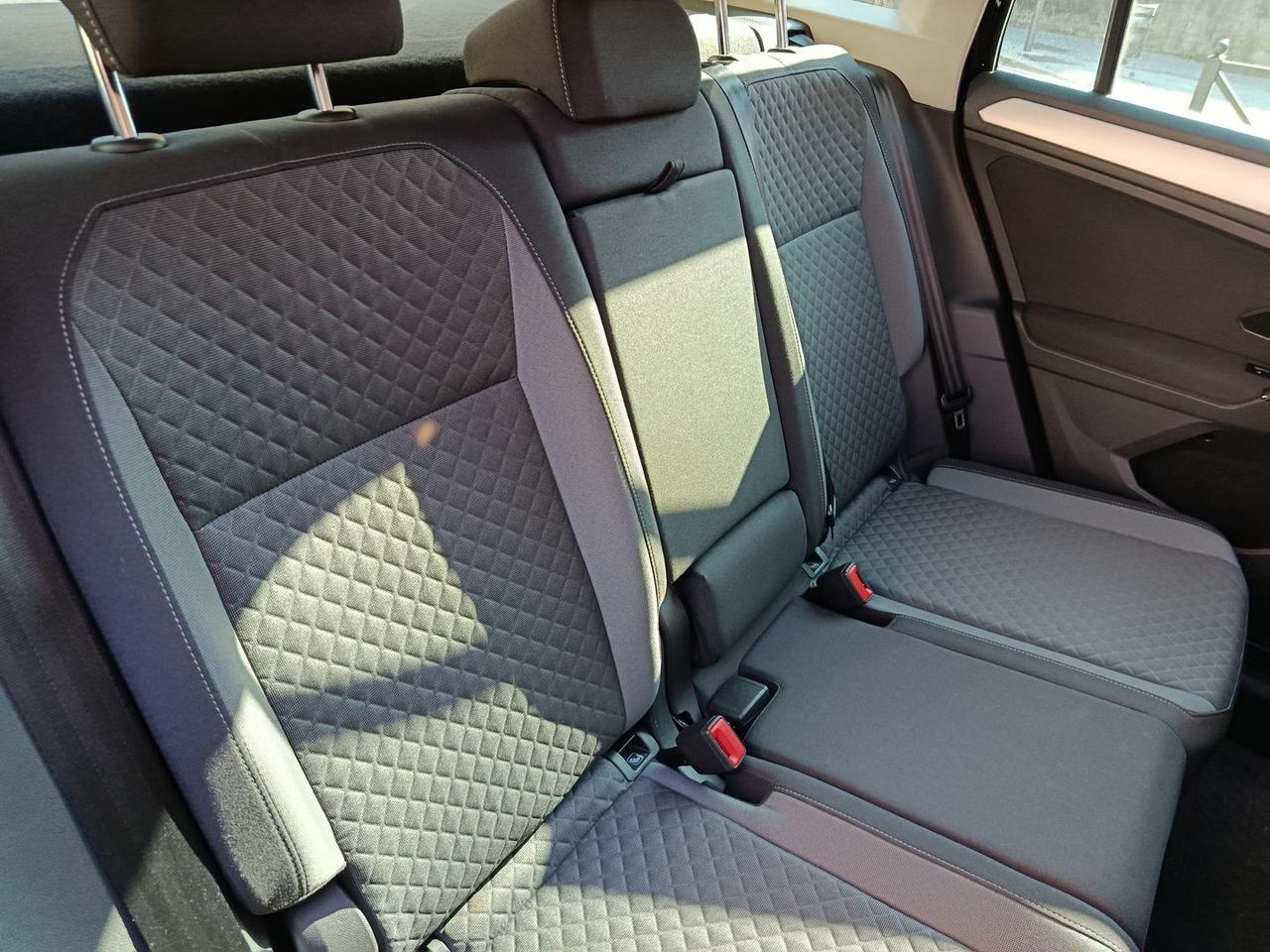 Volkswagen Tiguan Business 1.5 TSI #7809