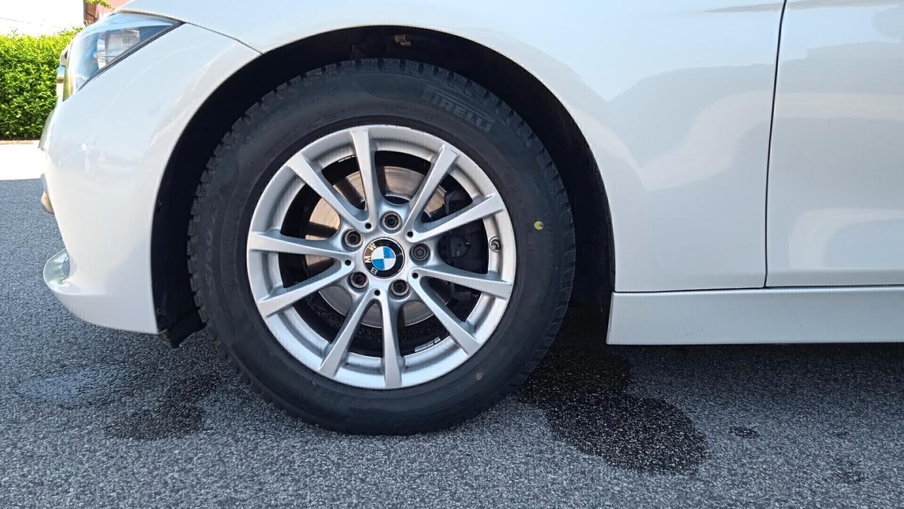 Bmw 318 318d Touring Business Advantage aut.