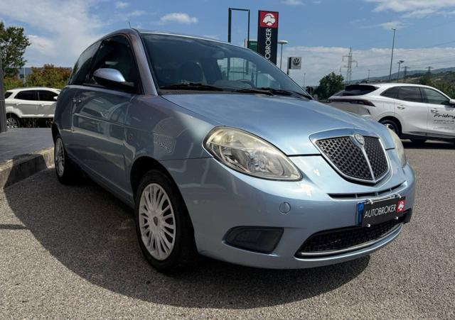 LANCIA Ypsilon 1.3 MJT 75 CV Oro