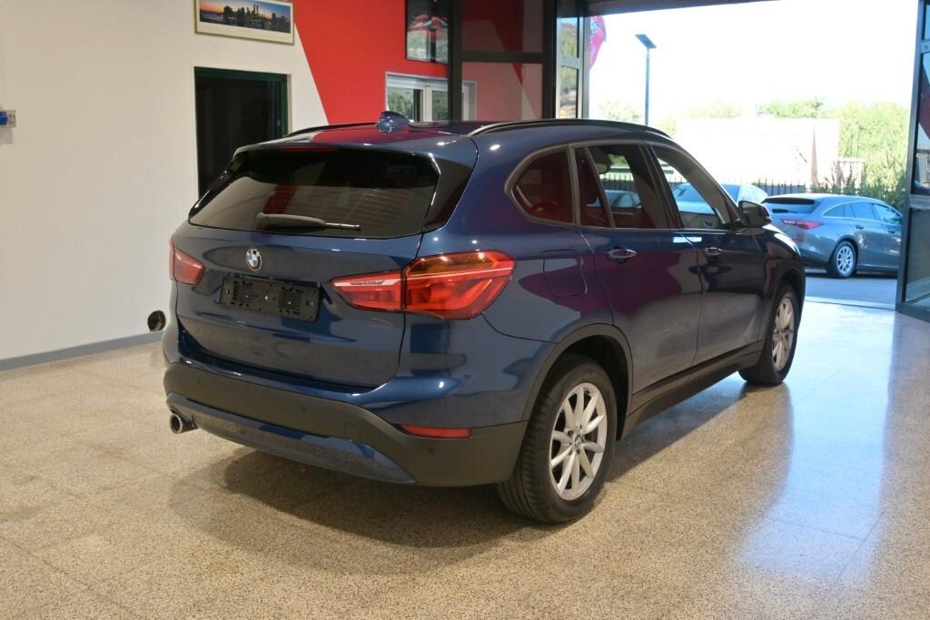BMW X1 16D 115CV STEPTRONIC S-DRIVE BUSINESS ADVANTAGE ( CRUISE - PELLE - NAVI - CARPLAY - PARK ASSISTANT - TELECAMERA POST. - CERCHI 17 )