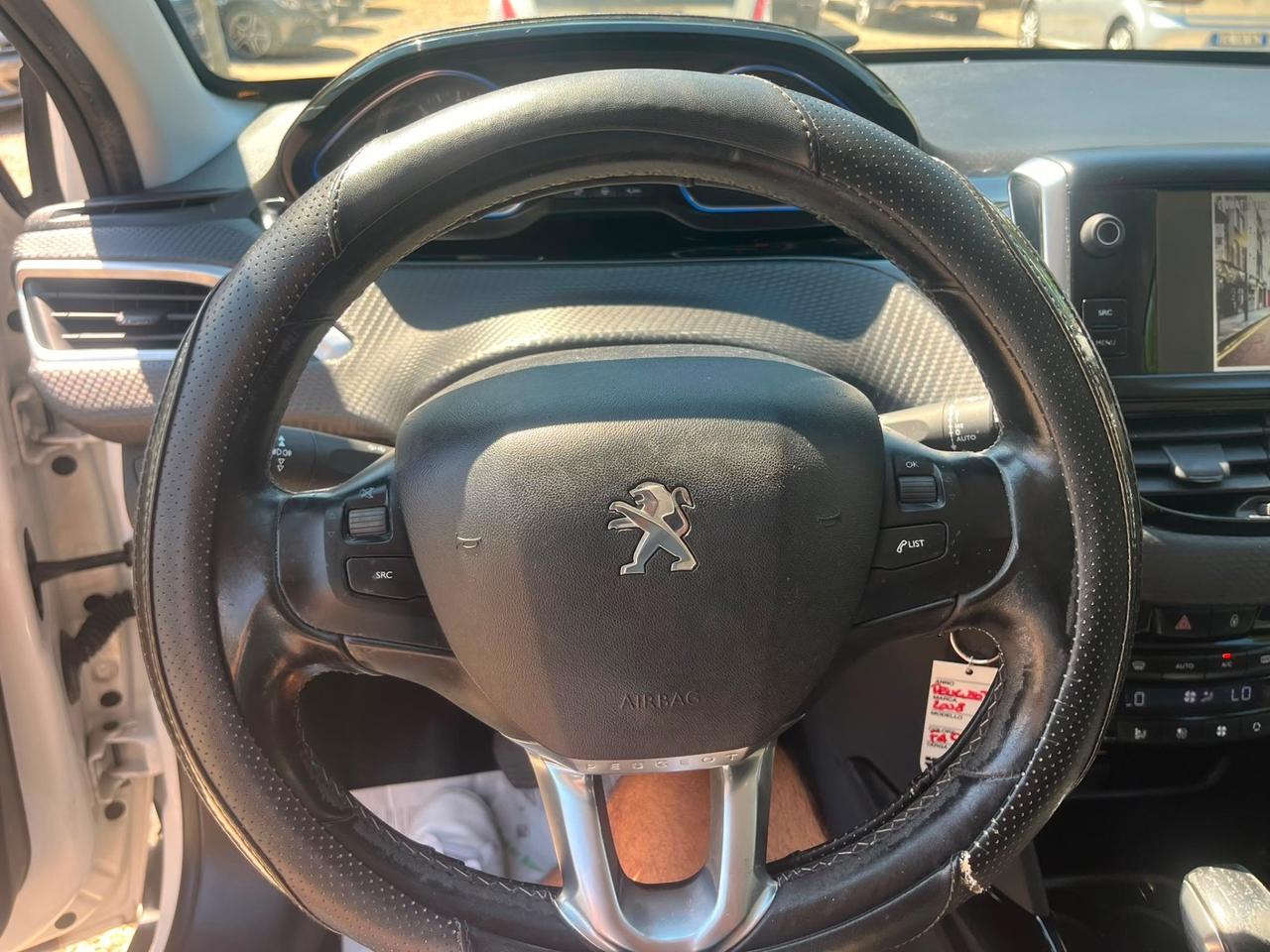 Peugeot 2008 BlueHDi 100 Black Matt