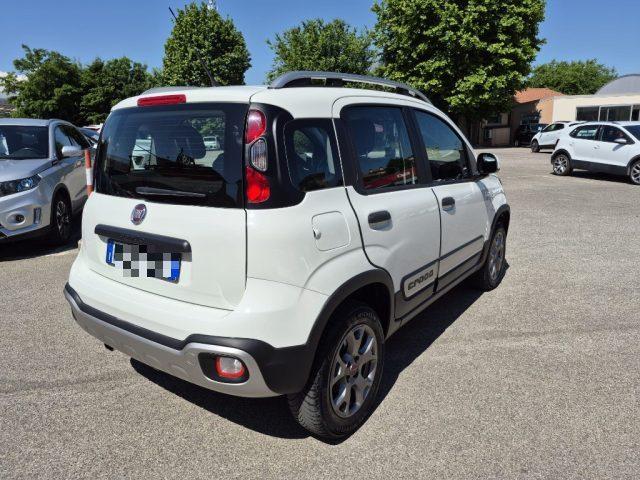 FIAT Panda Cross 4x4 GANCIO TRAINO